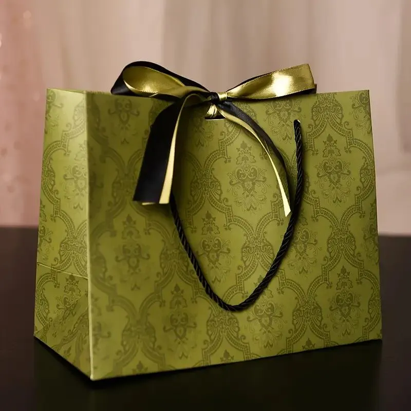 [SKU-038] Hard paper bag 32x11x25