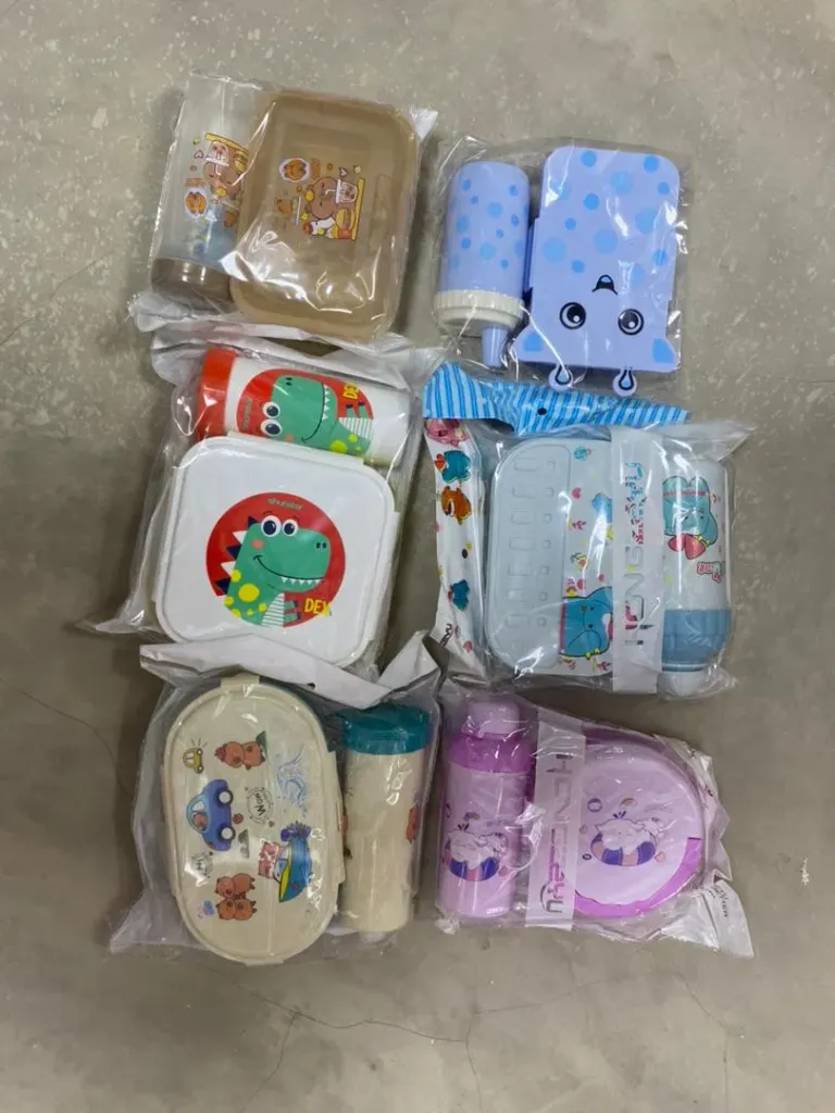 2 pcs lunch box and bottle